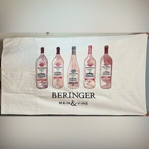 Extra Large NWOT Beringer Main & Vine Wines Beach and Pool Towel 35" x 64"